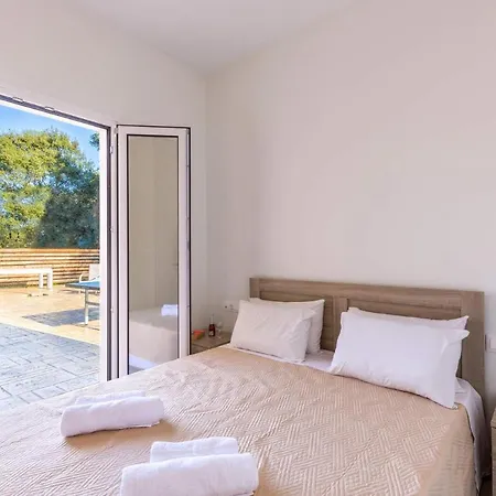 Kambos Corfu Villa Agios Stefanos (Thinali)